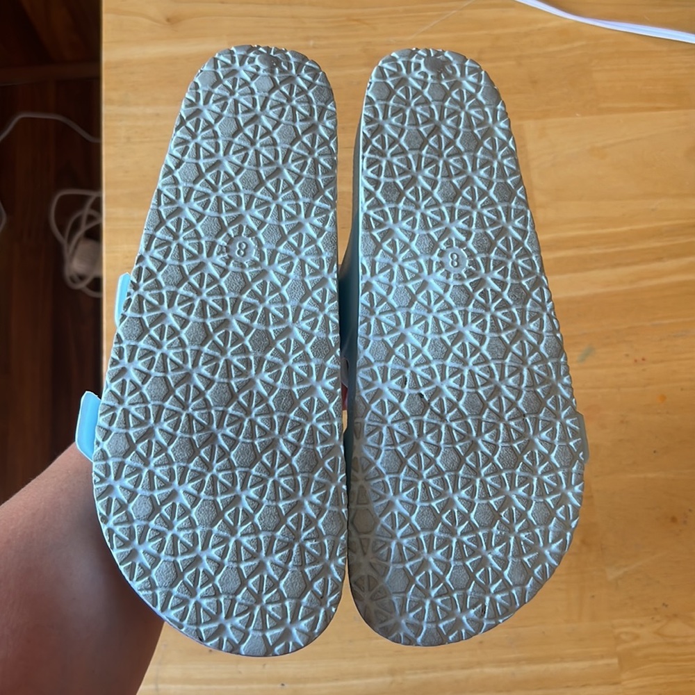 Sandals - Picture 3 of 3
